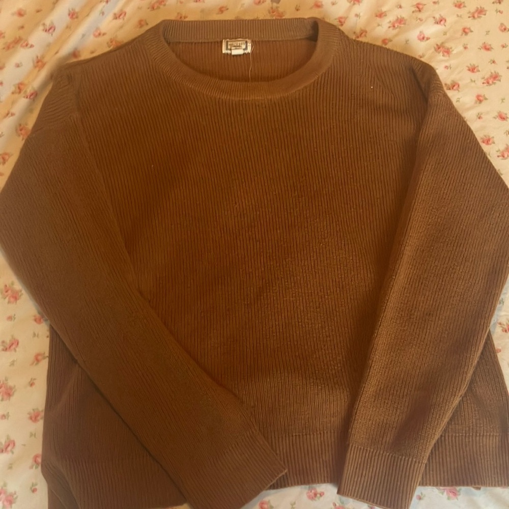 Mo : vint brown sweater